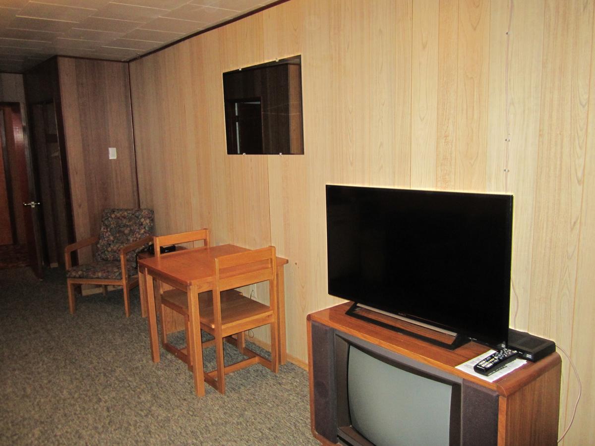 Airport Chalet Whitehorse Dış mekan fotoğraf