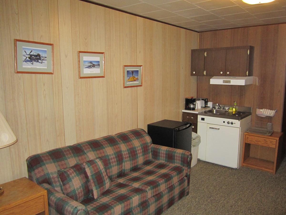 Airport Chalet Whitehorse Dış mekan fotoğraf