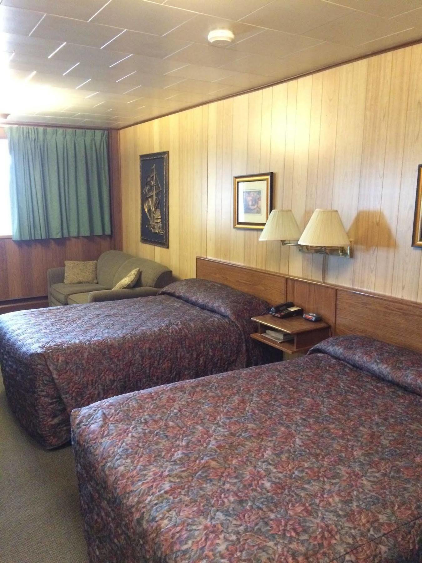 Airport Chalet Whitehorse Dış mekan fotoğraf