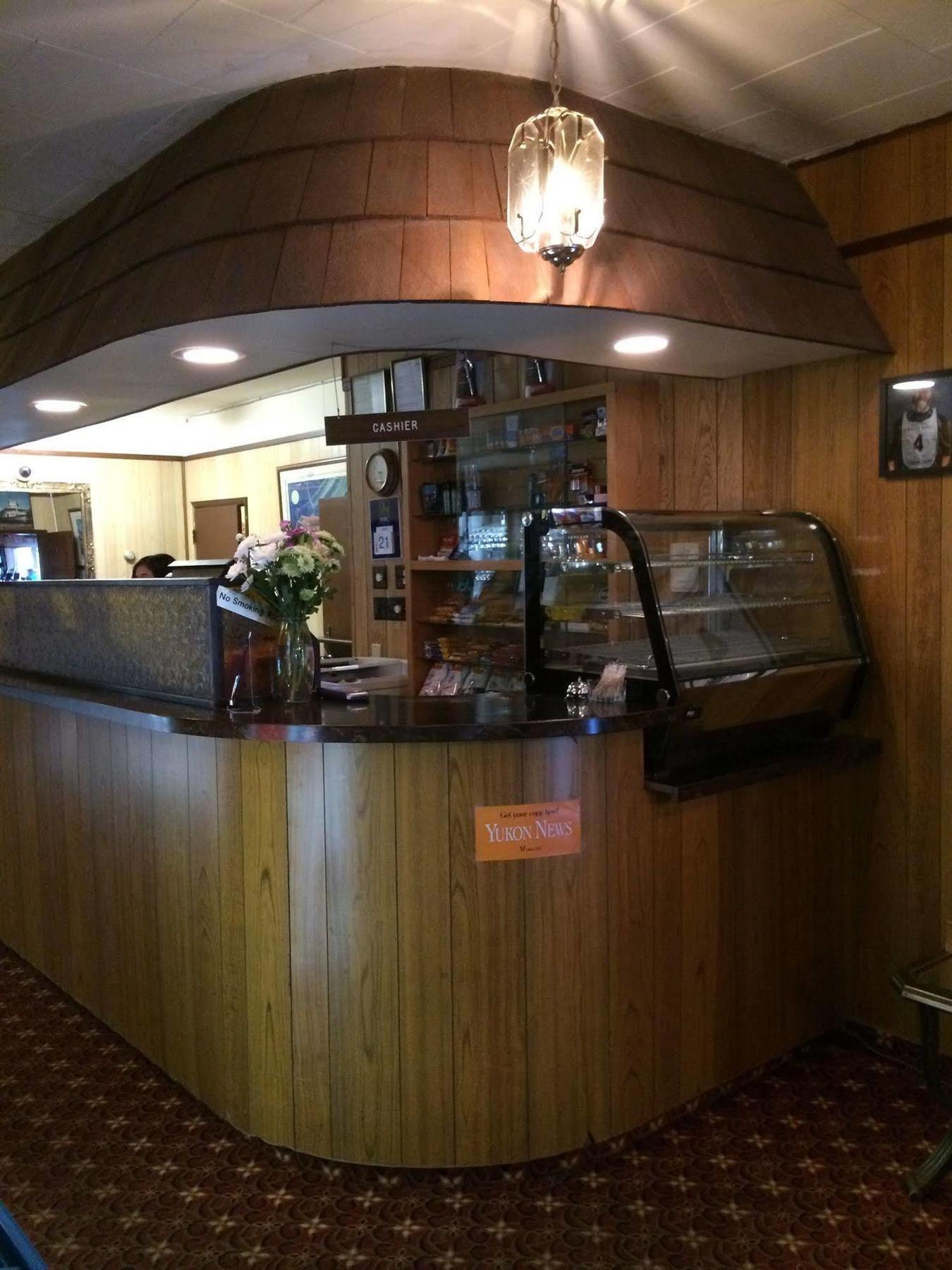 Airport Chalet Whitehorse Dış mekan fotoğraf